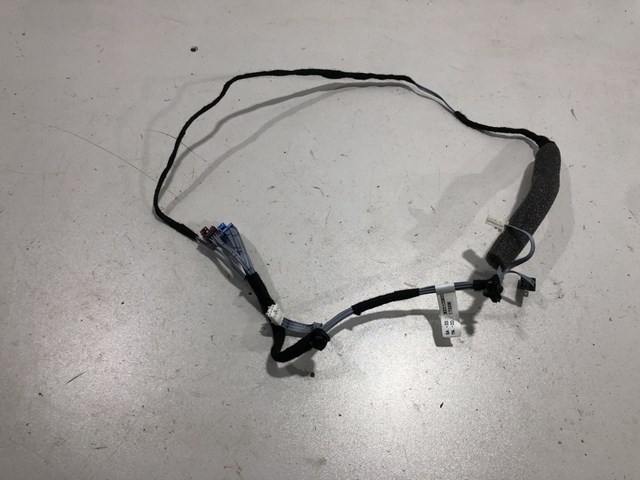 Джгут проводів передньої двері A2045402410 MERCEDES