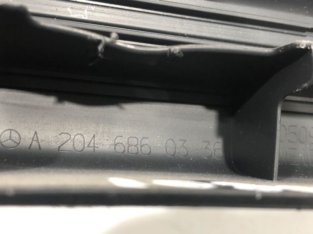 Облицювання порогу внутрішнє, задня ліва A2046860336 MERCEDES