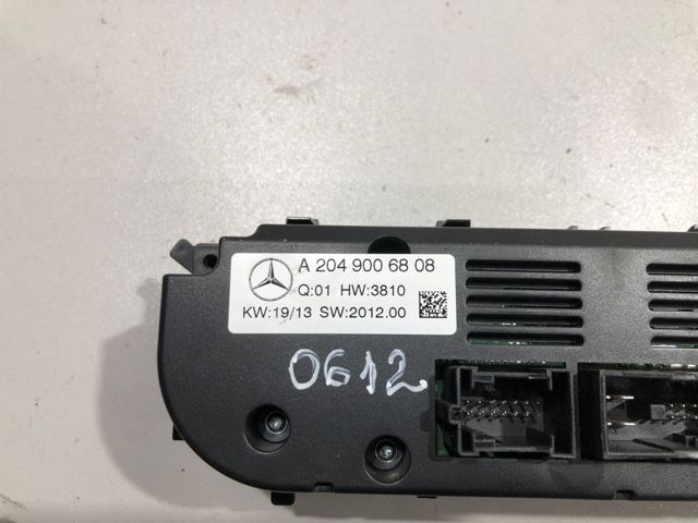 Блок управління режимів опалення / кондиціонування A2049006808 MERCEDES