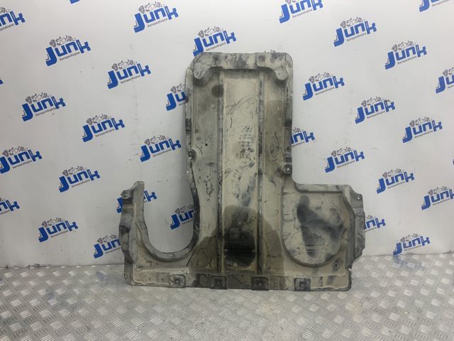 Захист двигуна задній A2055240730 MERCEDES