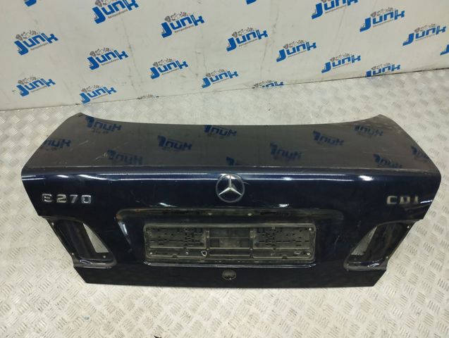 Кришка багажника кузова A2107500675 MERCEDES