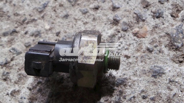 Датчик температури фріону A2108300072 MERCEDES