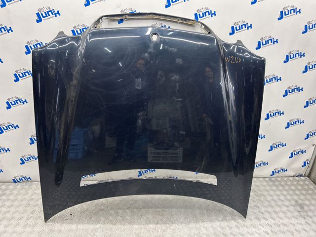 Капот A2108800357 MERCEDES