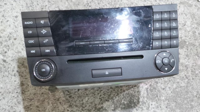 Магнітола A2118209889 MERCEDES