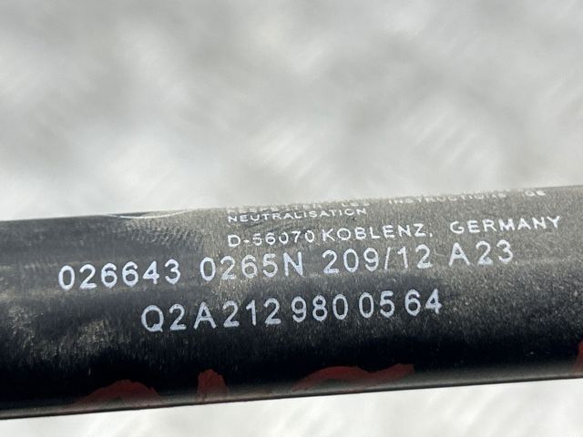Стійка капота A2129800564 MERCEDES