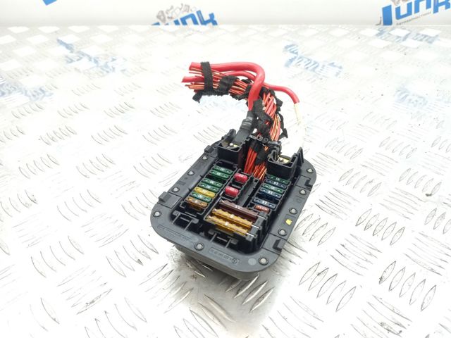 Реле запобіжників A2225403150 MERCEDES