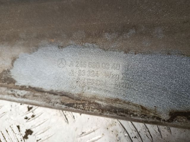 Накладка зовнішня (молдинг) порога, правий A24669806549999 MERCEDES