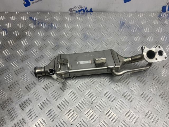 Радіатор системи рециркуляції ОГ A6421400275 MERCEDES