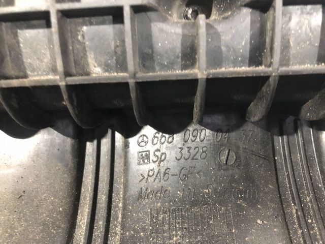 Колектор впускний A6680900437 MERCEDES