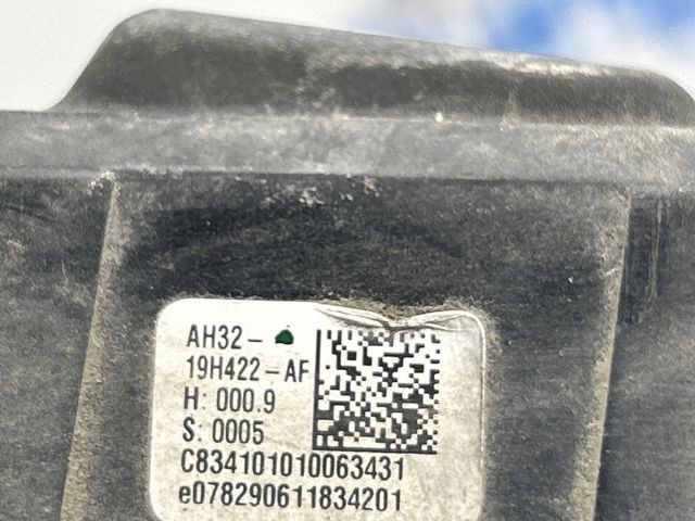 Камера заднього виду AH3219H422AF LAND ROVER