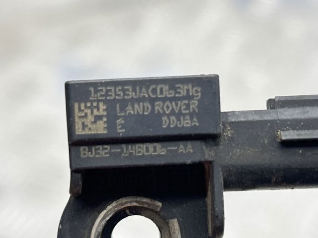 Датчик Ейрбег передній BJ3214B006AA LAND ROVER