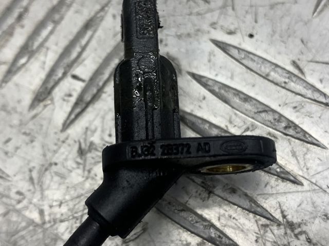 Датчик ABS передній BJ322B372AD LAND ROVER