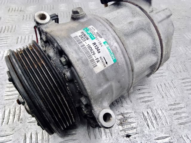 Компресор кліматичної установки C2D23099 JAGUAR