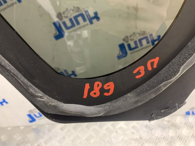 Вікно надставки дверей задніх C2Z25882 JAGUAR