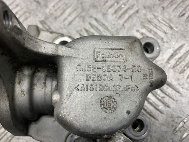 Кронштейн паливного насоса ПНВТ CJ5E9B374BC LAND ROVER