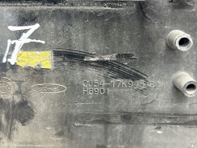 Решітка переднього бампера CJ5Z17K945BA FORD