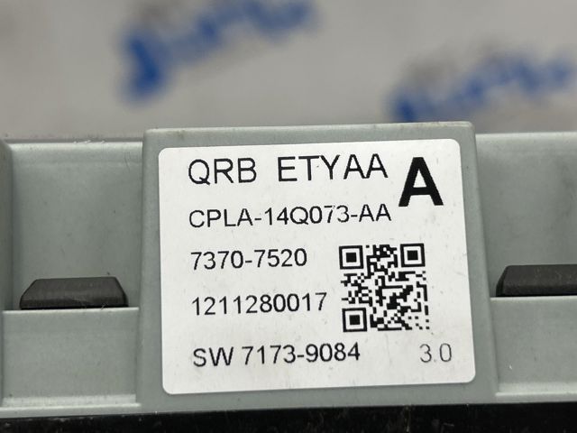 Блок запобіжників задній, салонний CPLA14Q073AA LAND ROVER