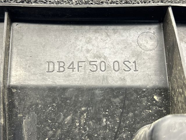 Спойлер переднього бампера DB4F500S0 MAZDA