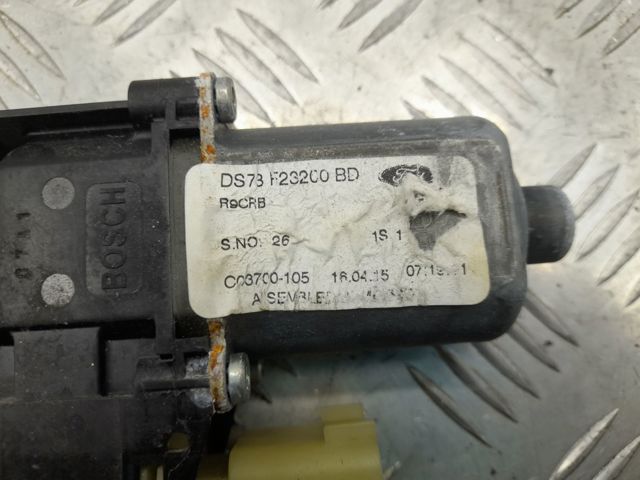 Двигун склопідіймача двері передньої, правої DS7Z7823394B FORD