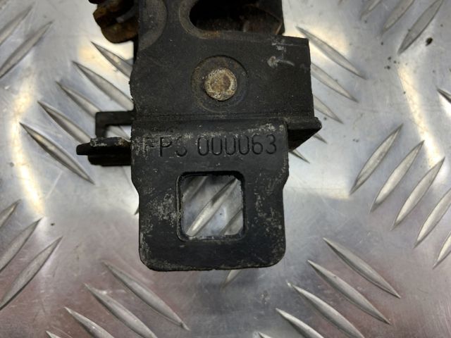 Замок кришки капота FPS000063 LAND ROVER