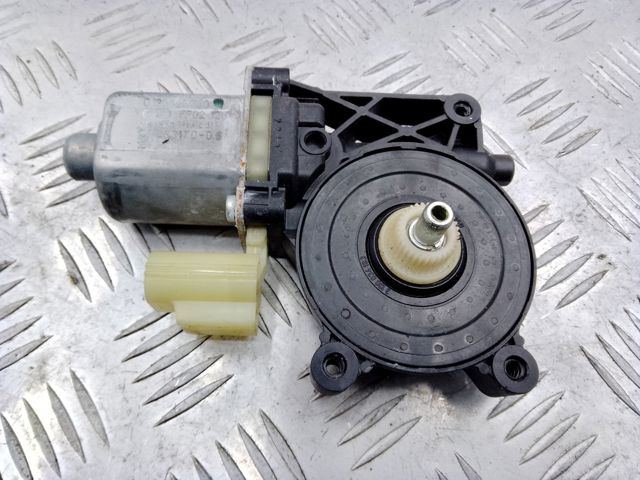 Мотор склопідйомника дверей задніх, правих FT4Z5823394A FORD