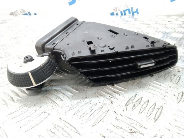 Вентиляція передка GJ5Z19893CA FORD