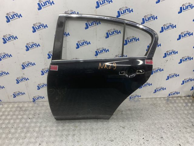 Двері пасажирськи задні ліві H210AJK0MA NISSAN