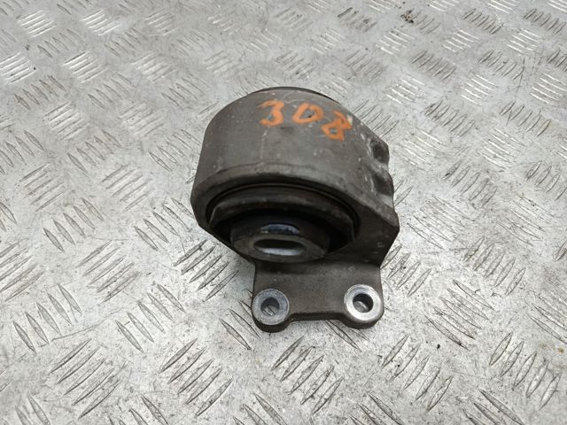 Подушка КПП IAF500021 LAND ROVER