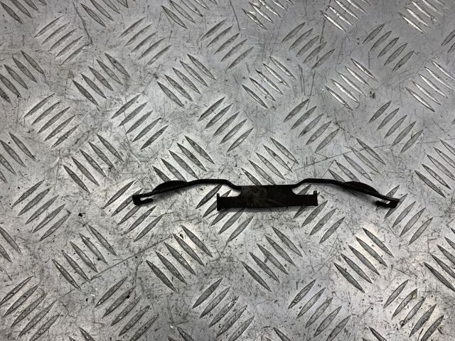 Пружинна засувка супорту LR002526 LAND ROVER
