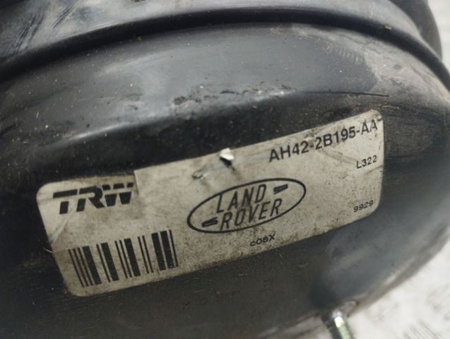 Вакуумника LR012899 LAND ROVER