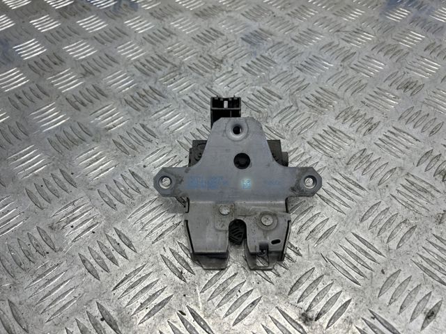 Замок задніх дверей LR016678 LAND ROVER