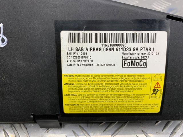 Подушка Айрбег спинки сидіння лівого LR018581 LAND ROVER