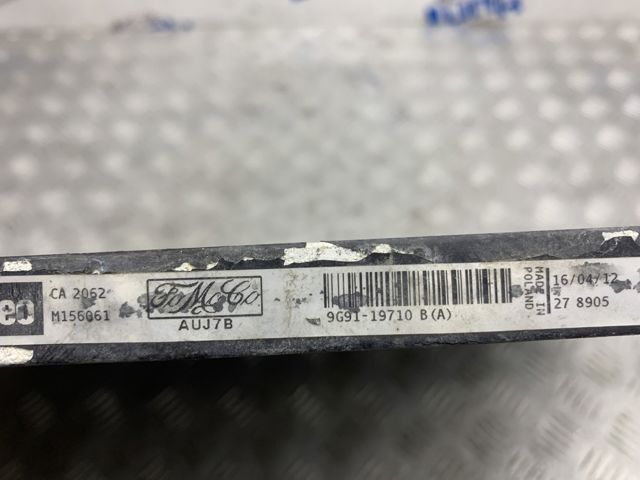 Радіатор кондиціонера LR023921 LAND ROVER