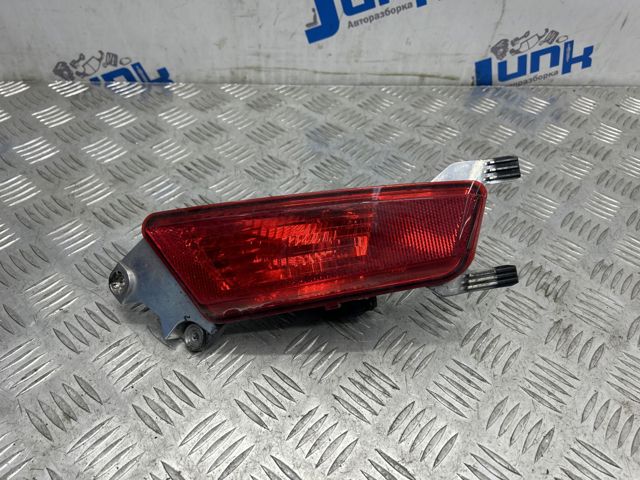 Фара протитуманна задня, права LR025148 LAND ROVER