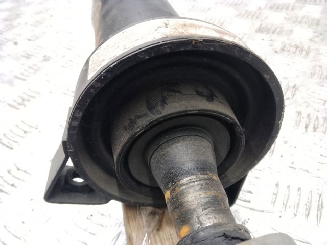 Вал карданний задній, у зборі LR031394 LAND ROVER
