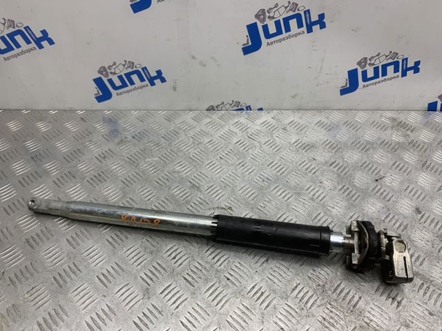 Вал рульової колонки, нижній LR033654 LAND ROVER