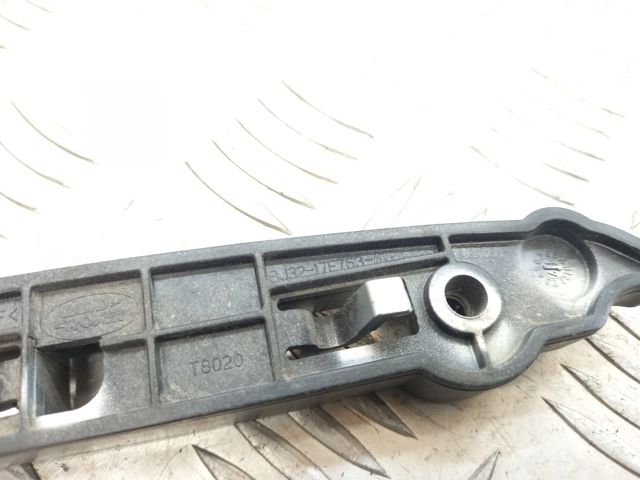 Кріплення бампера LR034222 LAND ROVER