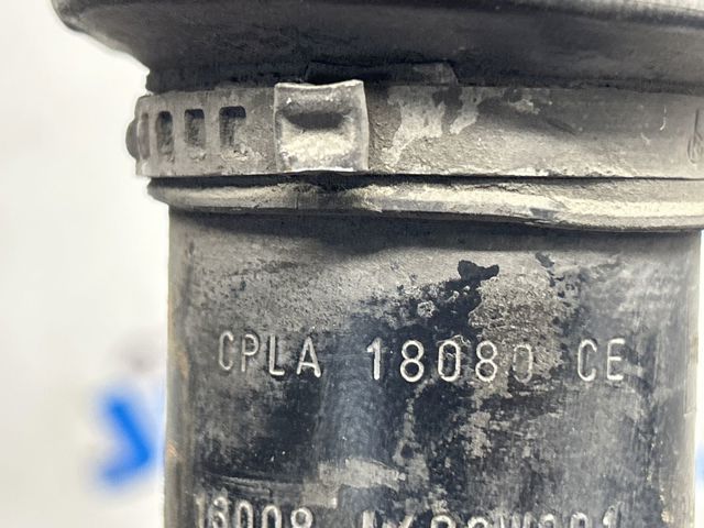 Стійка задня, ліва LR034271 LAND ROVER