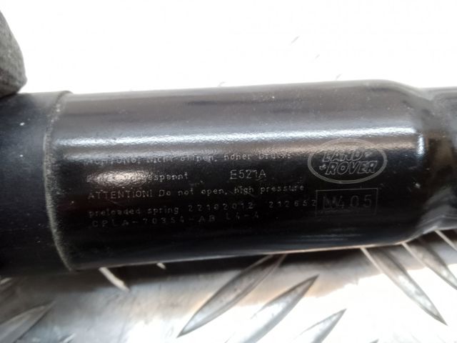 Стійка задніх дверей LR034398 LAND ROVER