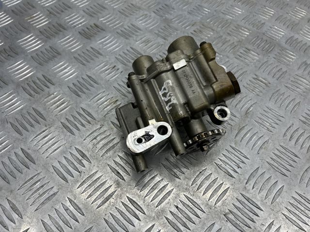 Маслонасос LR035118 LAND ROVER
