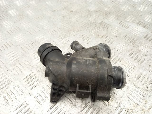 Корпус термостата в зборі LR035124 LAND ROVER