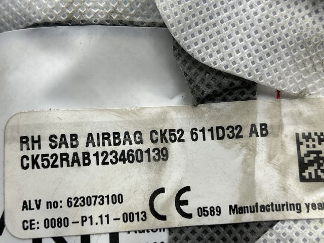 Подушка переднього сидіння LR040377 LAND ROVER