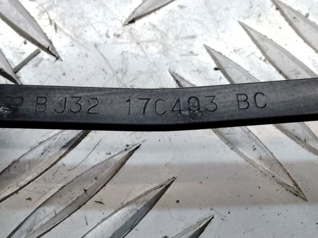 Важіль-поводок склоочисника заднього скла LR043869 LAND ROVER