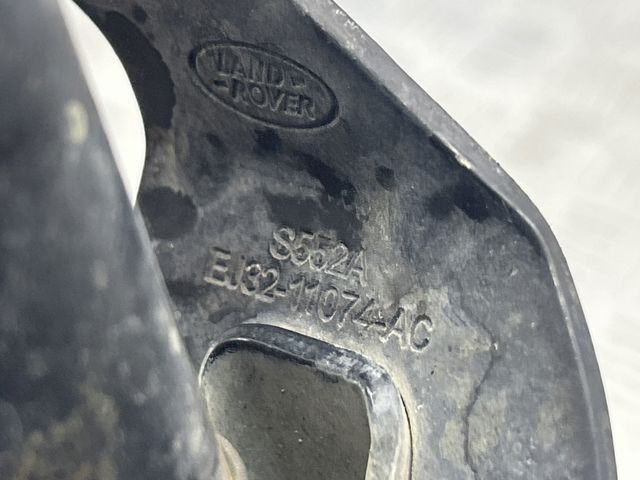 Підвіска КПП LR047393 LAND ROVER