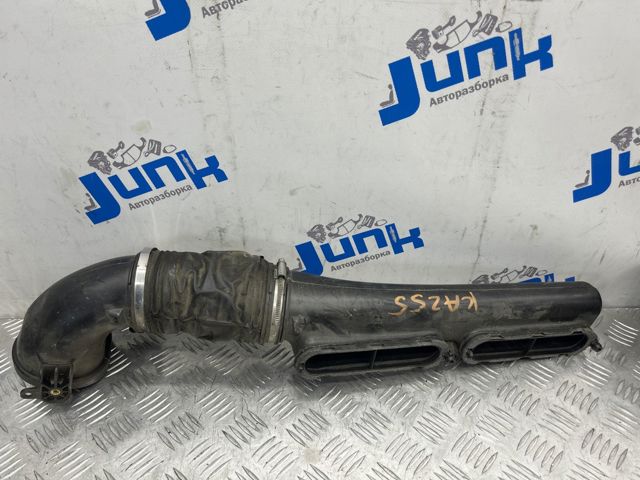 Повітрозабірник повітряного фільтра LR049313 LAND ROVER