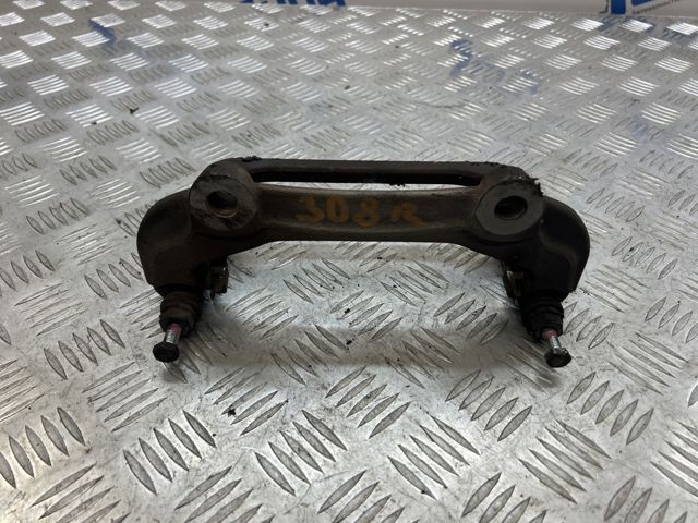 Кронштейн гальмівного супорта LR051627 LAND ROVER