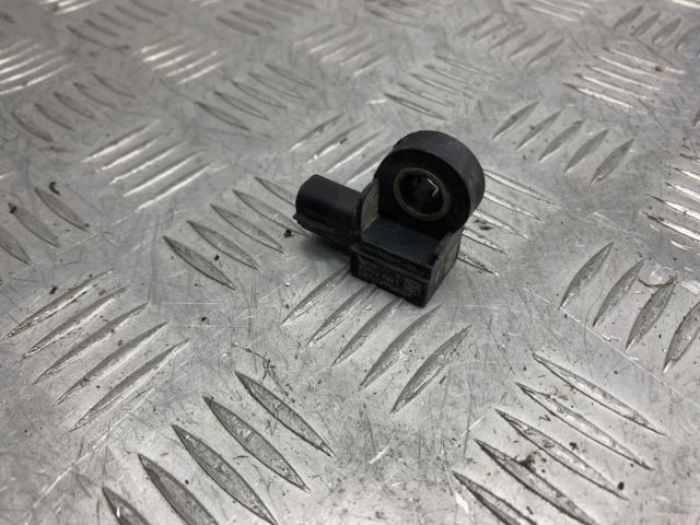 Датчик Ейрбег передній LR062398 LAND ROVER