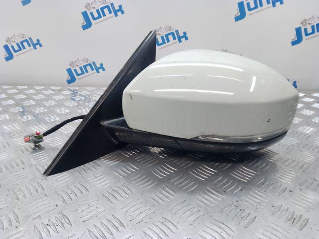 Корпус дзеркала заднього виду, лівого LR065398 LAND ROVER