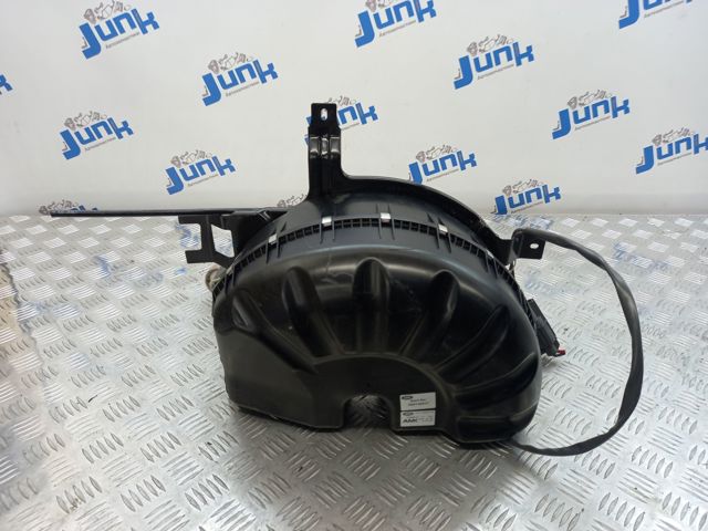 Компресор підкачки амортизаторів LR069691 LAND ROVER