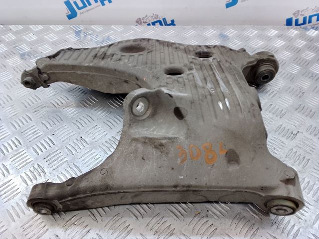 Балансир задній нижній, лівий LR072654 LAND ROVER